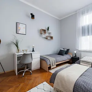 Meadow By Loft Affair Apartament